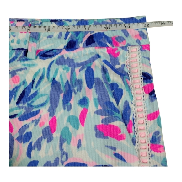 Lilly Pulitzer Callahan Short with Lace Breakwater T‎ Party Wave - Picture 12 of 14